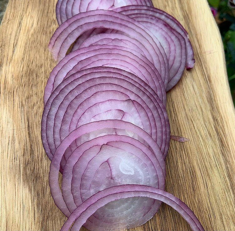 Thumbnail: Organic, Farm Fresh Red Onion, 1 lb
