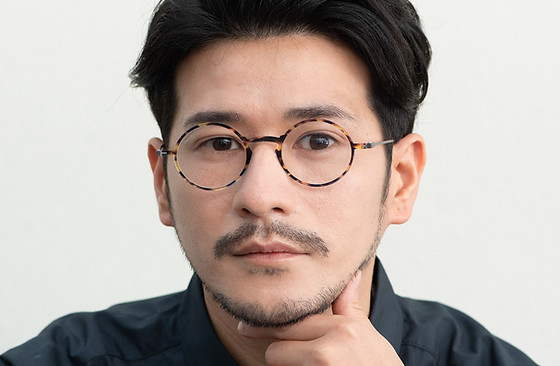 ThinOptics 読書用メガネ | 株式会社サンレーコーポレーション