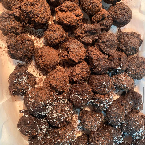 עוגיות שוקולד תמרים Chocolate Date Cookies