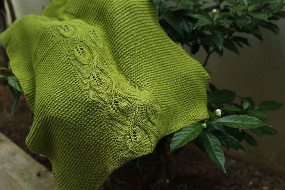 Thumbnail: Leafy Trails Shawl