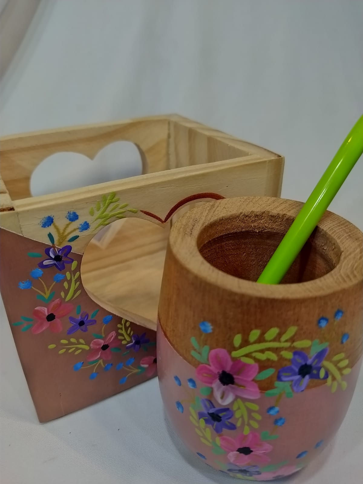 MATE ALGARROBO PINTADO C/CAJÓN