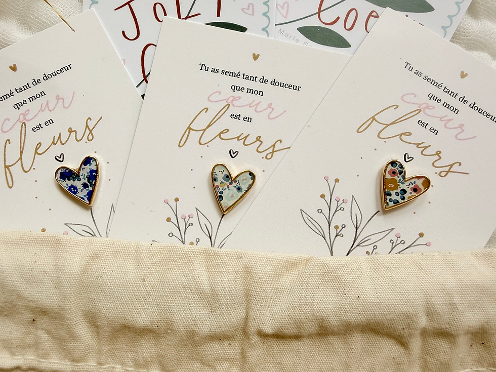 Miniature : Lot pochon collector Pin's COEUR FLEURI 5 coloris