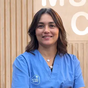 Terapeuta do Centro Médico do Exercício e Reabilitação e Centro de Saúde da Mulher.