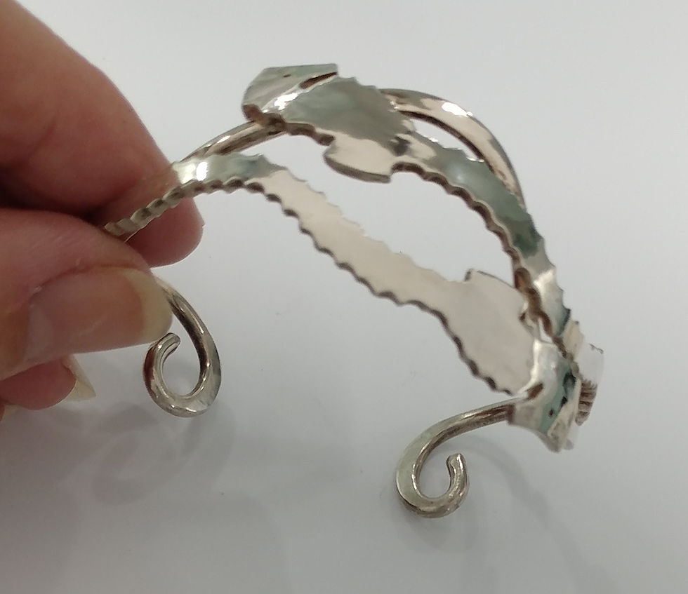 Thumbnail: Seahorse Pair Cuff Bracelet