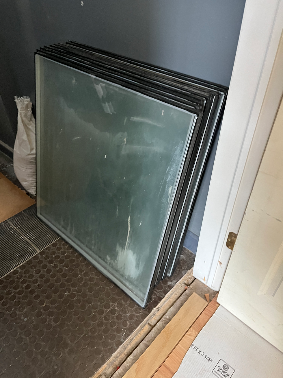 Condensated Window Glass