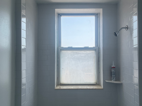 Quick Window Repairs: Replacing Foggy Glass with a New Insulated Unit