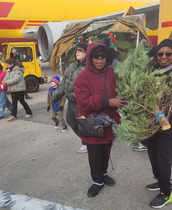 Holiday cheers for the soldiers_edited.jpg