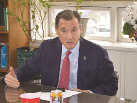 Suozzi Calls for Pragmatism, Constructive Engagement with Trump