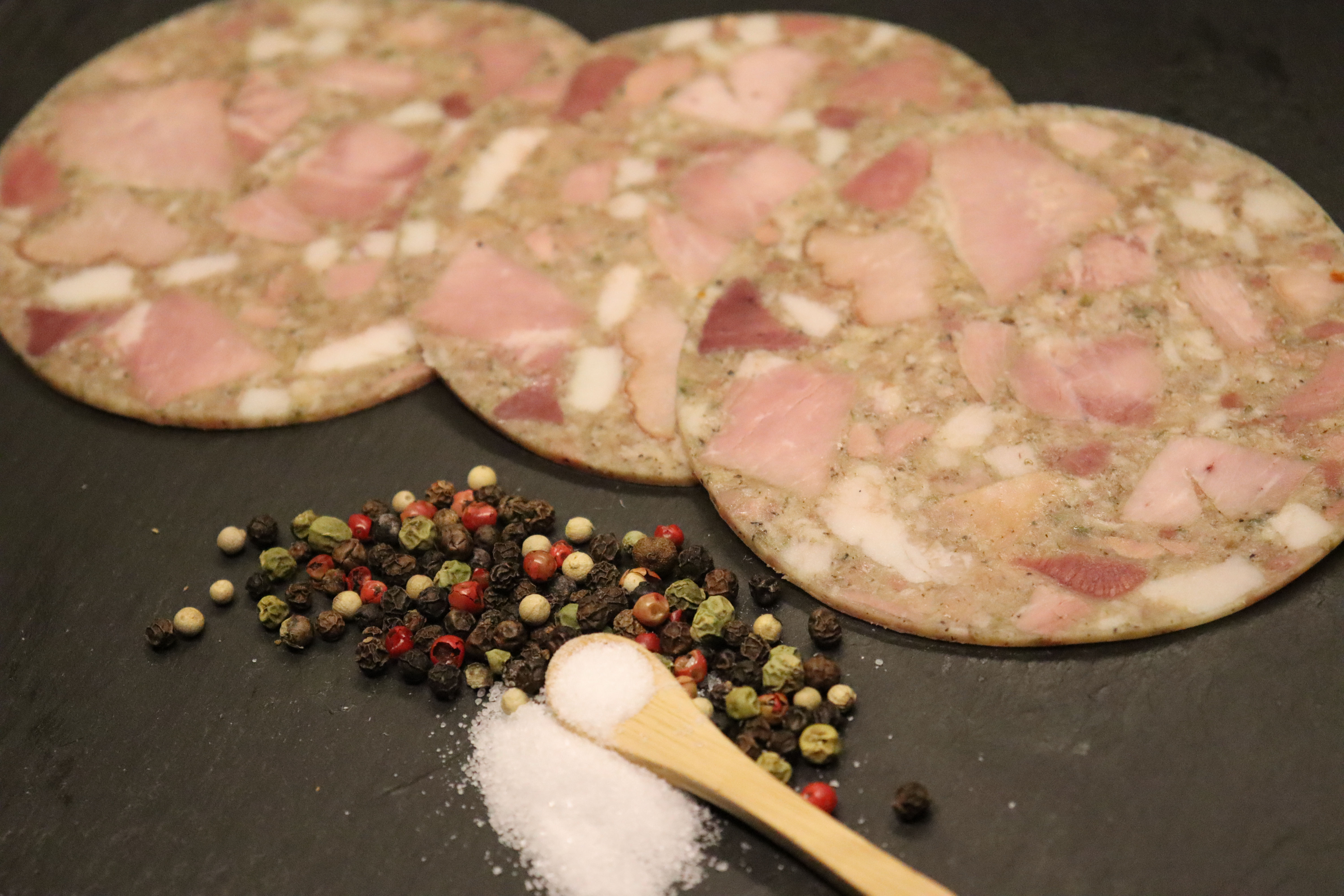 Heller Schwartenmagen