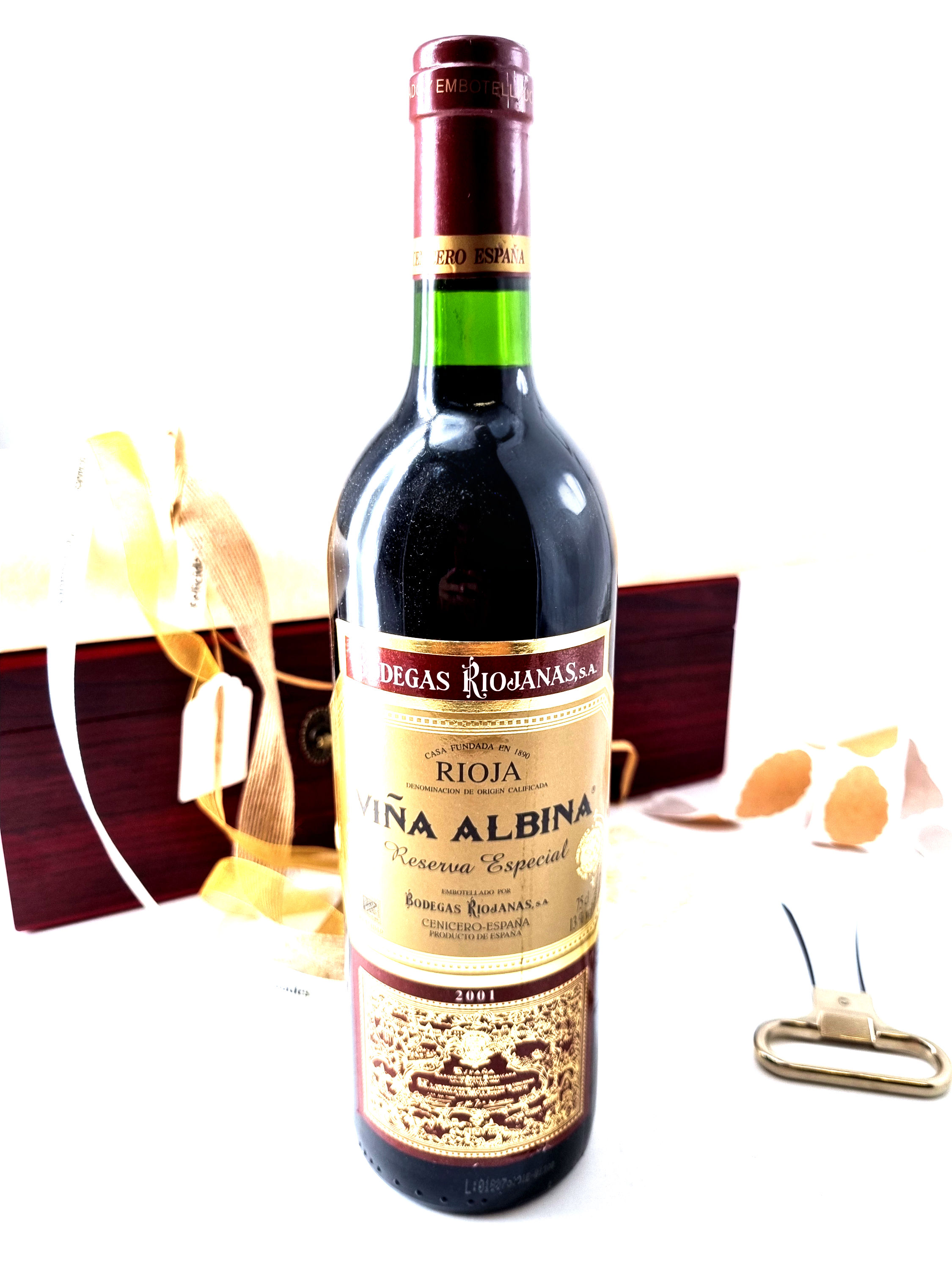 2001 | Viña Albina. Bodegas Riojanas. Reserva Especial