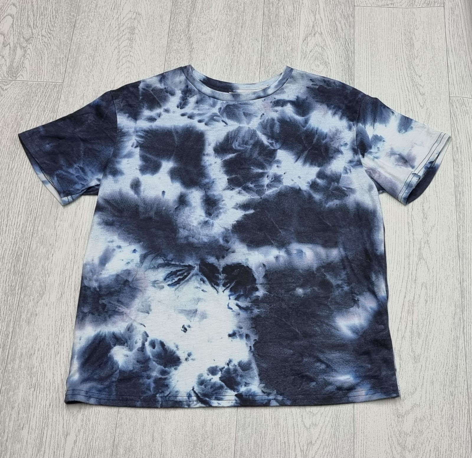 Shein tie dyed t-shirt. 11-12yrs