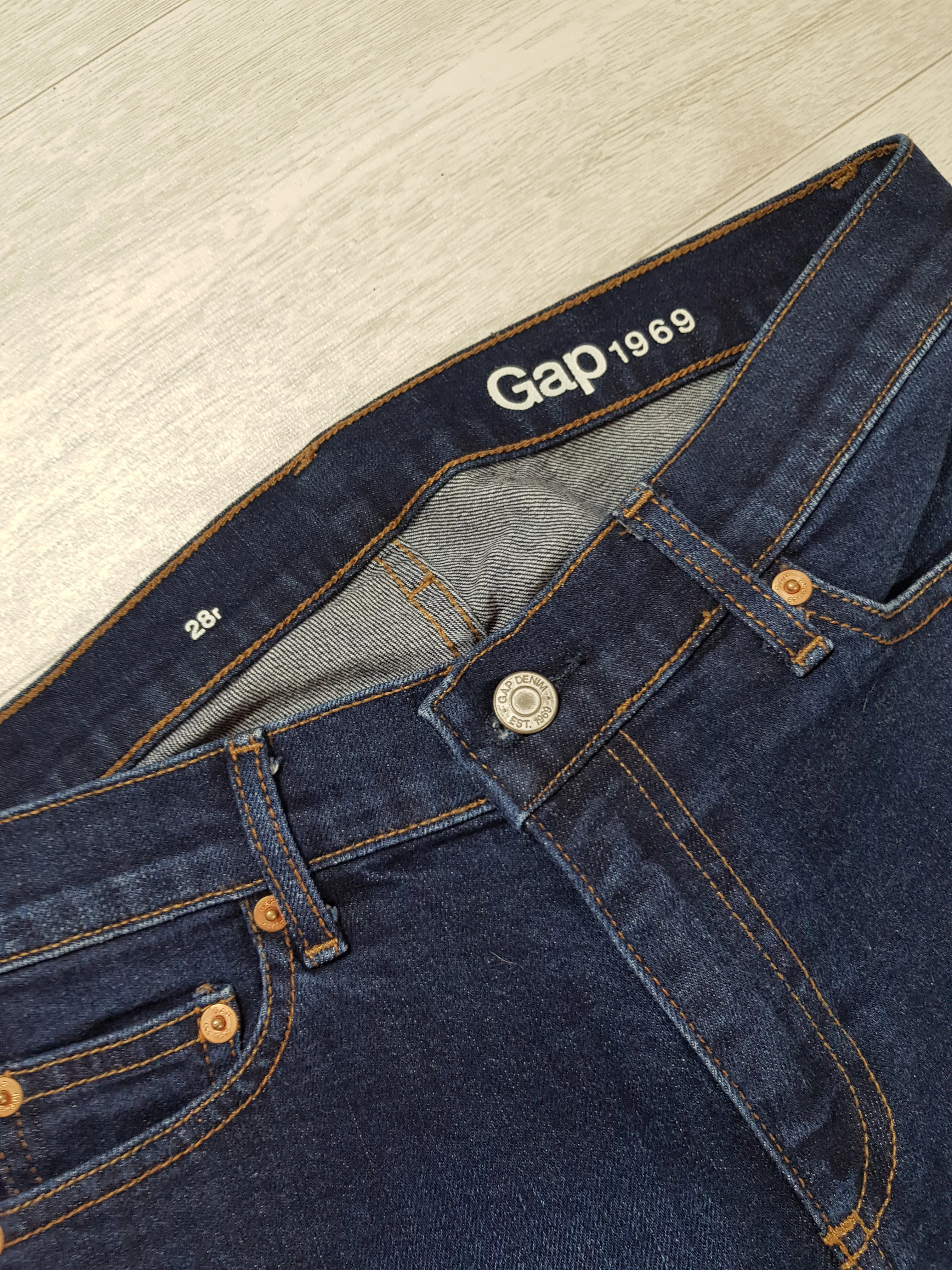 gap 28r size