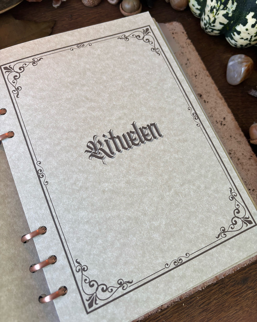 Thumbnail: Start set Book of Shadows of Grimoire