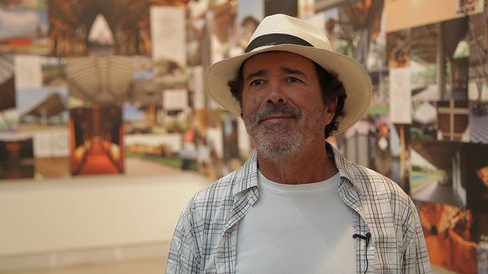 Simón Vélez Biografia, articulo en revista focus latinoamerica