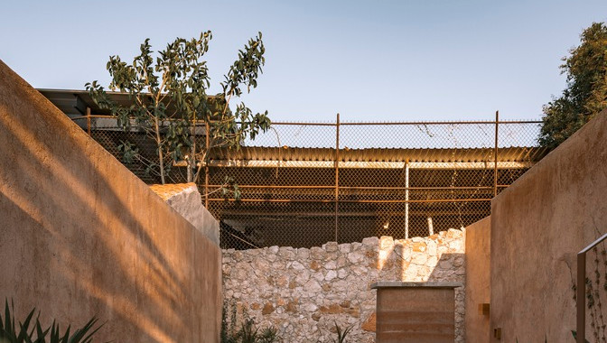 Casa Portal 62 de Veinte Diezz + MORO Taller de Arquitectura en Merida, Yucatan, Mexico