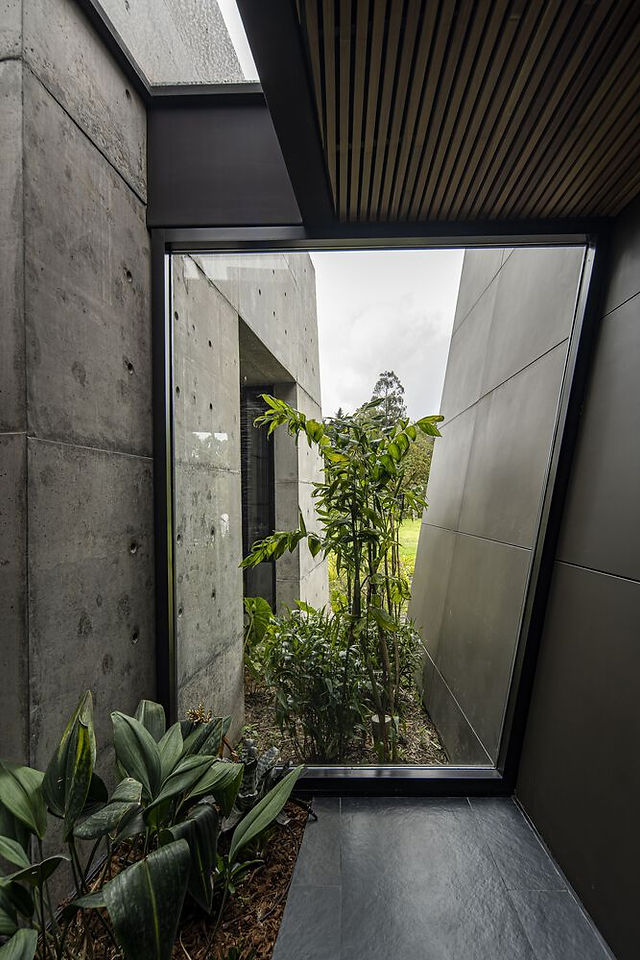 Casa Amaluna de Plan B Arquitectos
