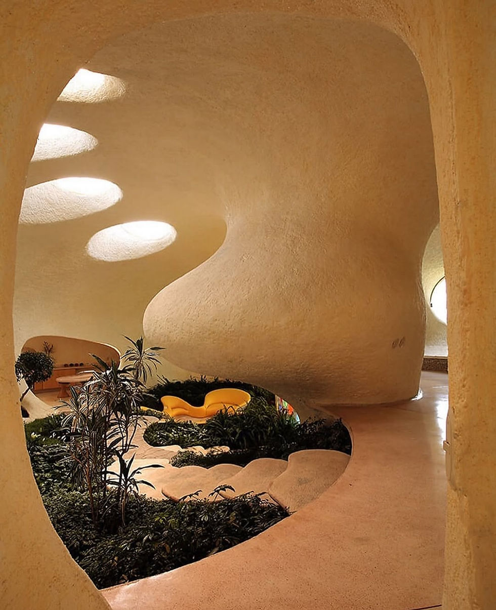 Casa Nautilus de Javier Senosiain en Naucalpan de Juárez, Estado de México. Artículo en Revista FOCUS Latinoamérica sobre arquitectura mexicana, arquitectura orgánica, Casa Caracol y architecture.