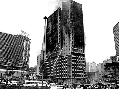 UN EDIFICIO CON MUCHAS ALMAS | Edificio Joelma de Salvador Candia