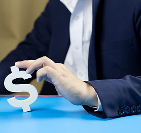 businessmen-invest-future-profits_49059-283.jpg