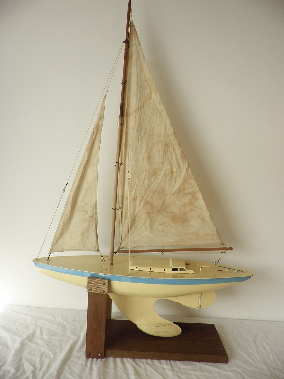 Thumbnail: triang pond yacht antiques