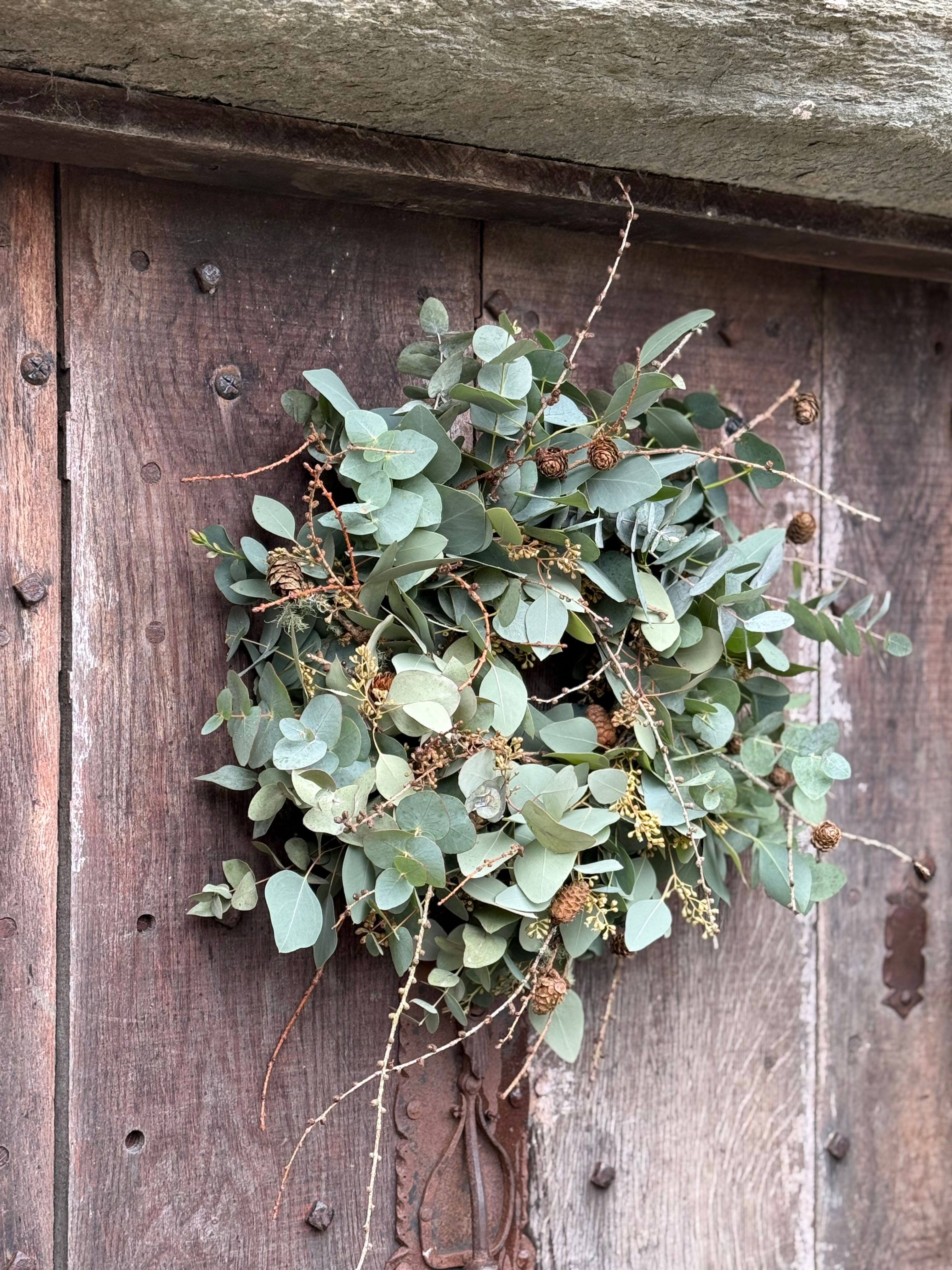 Seasonal Wreath - Dry