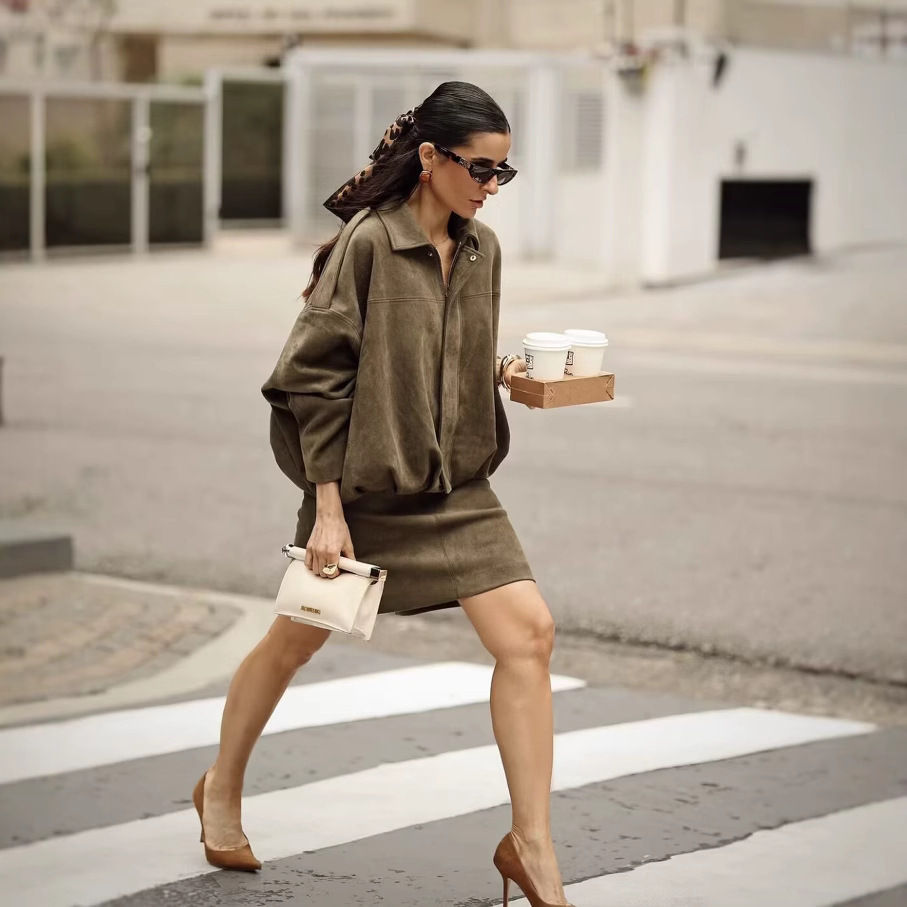 Thumbnail: Women's Fashion Pilot Jacket with Bat Sleeves and Zipper, Casual Top