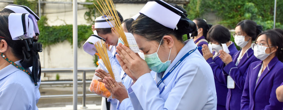 พิธีไหว้ศาลพระพรหม