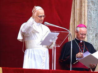 León XIV defiende la libertad de prensa