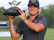 El joven Michael La Sasso supera a Jon Rahm en la final del LIV Golf