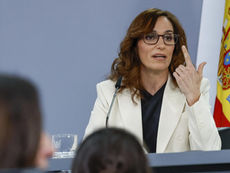 Bruselas fiscalizará las subvenciones a ONG y Mónica García enfurece