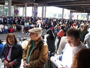 “Imposible regresar a casa, imposible coger un autobús"