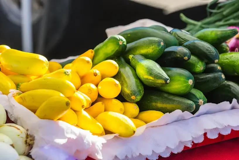farmers market.webp