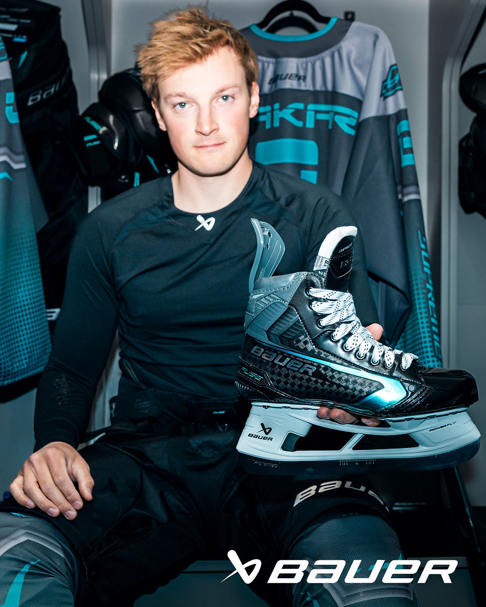 Thumbnail: Bauer Supreme Fuse Junior Hockey Skates