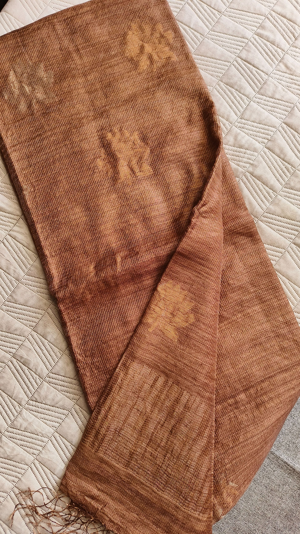 Tissue Matka Silk Jamdani Golden Saree