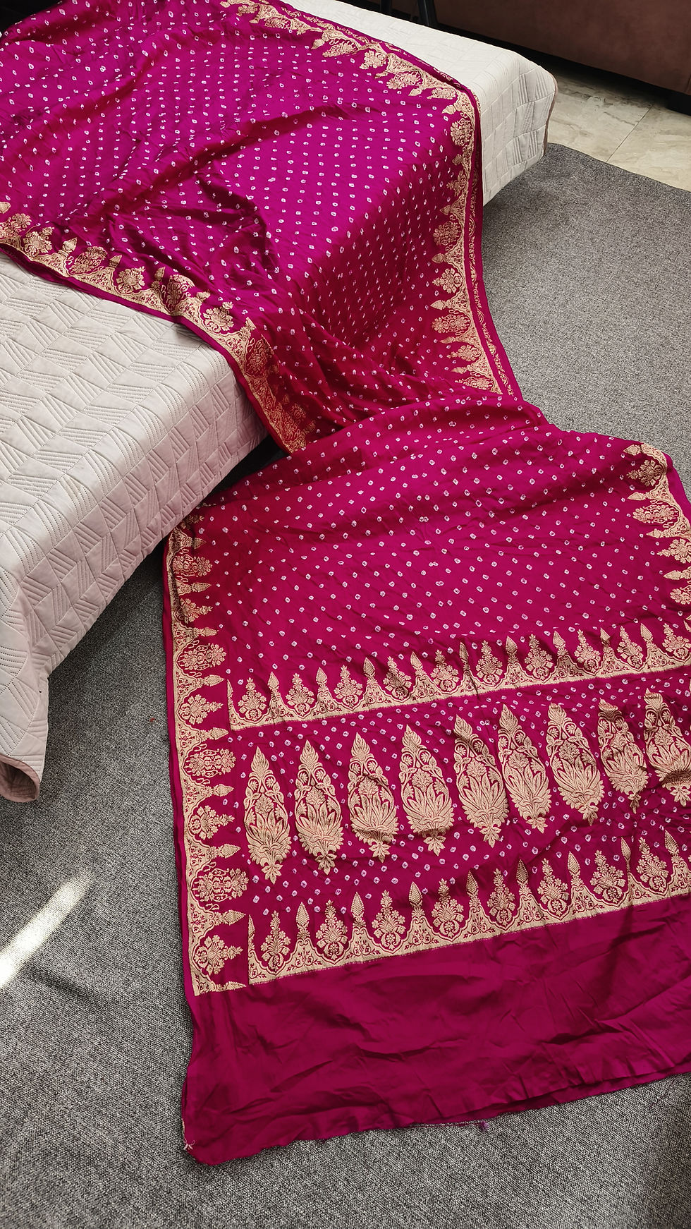 Handmade Bandhani Silk Saree - Pink