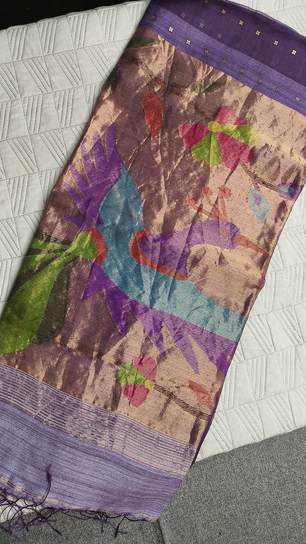Thumbnail: Handwoven pure muslin silk jamdani saree