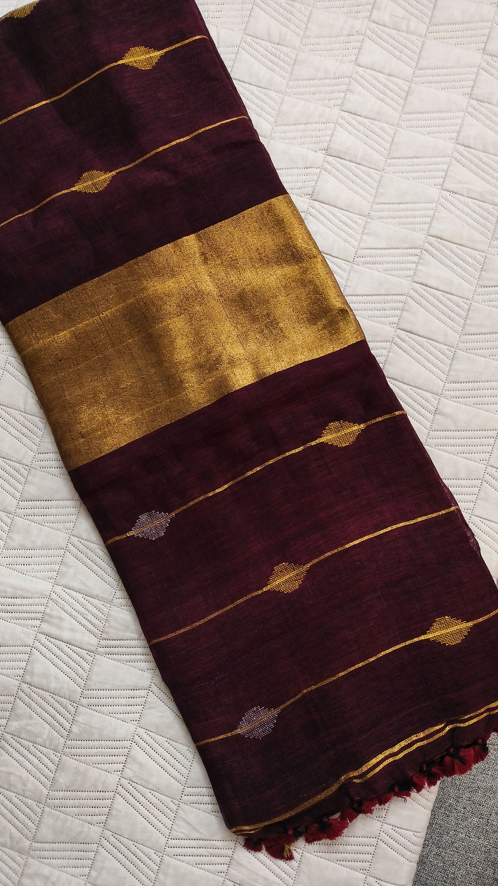 Linen Saree - Wine