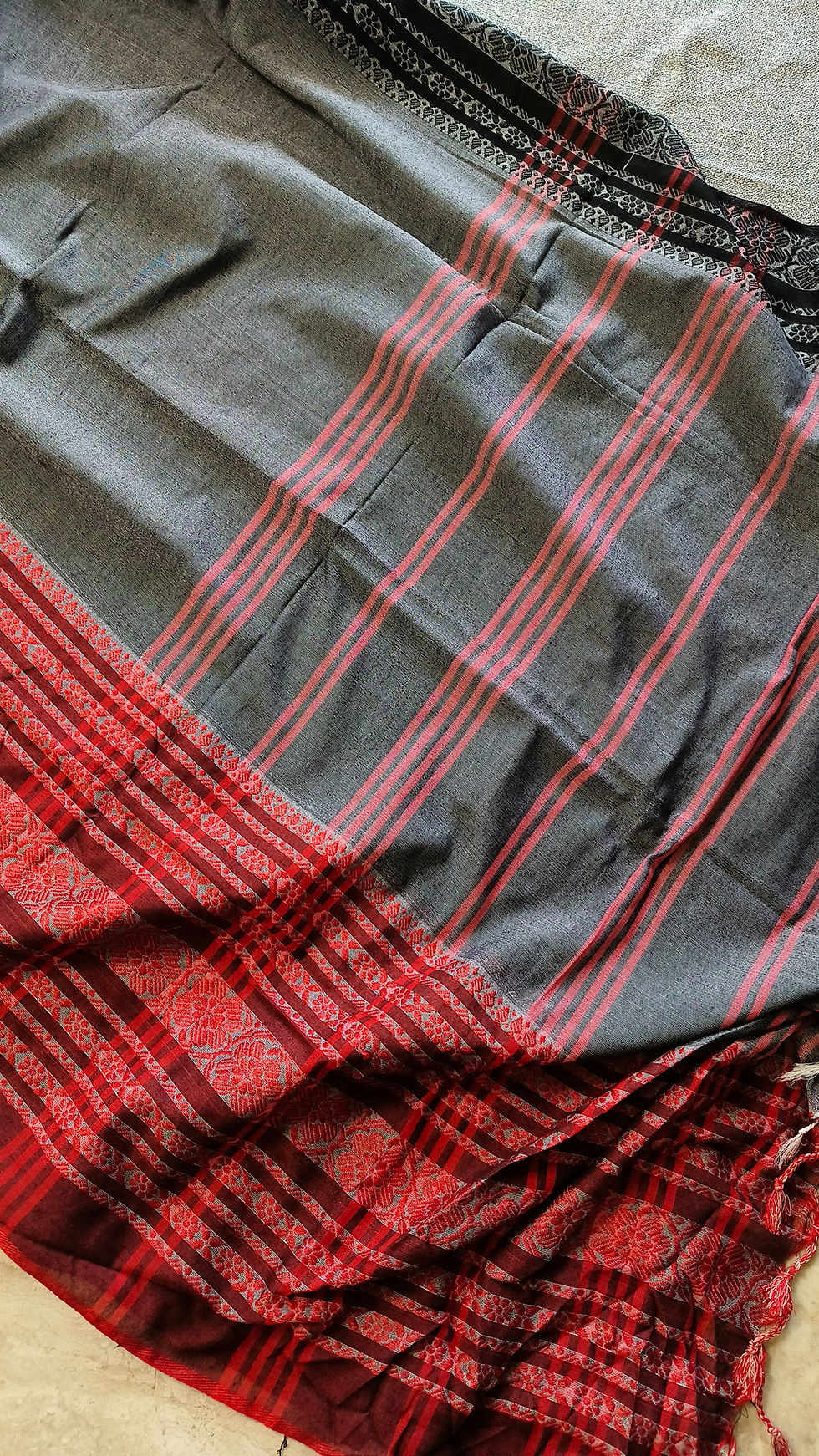 Thumbnail: pallu design