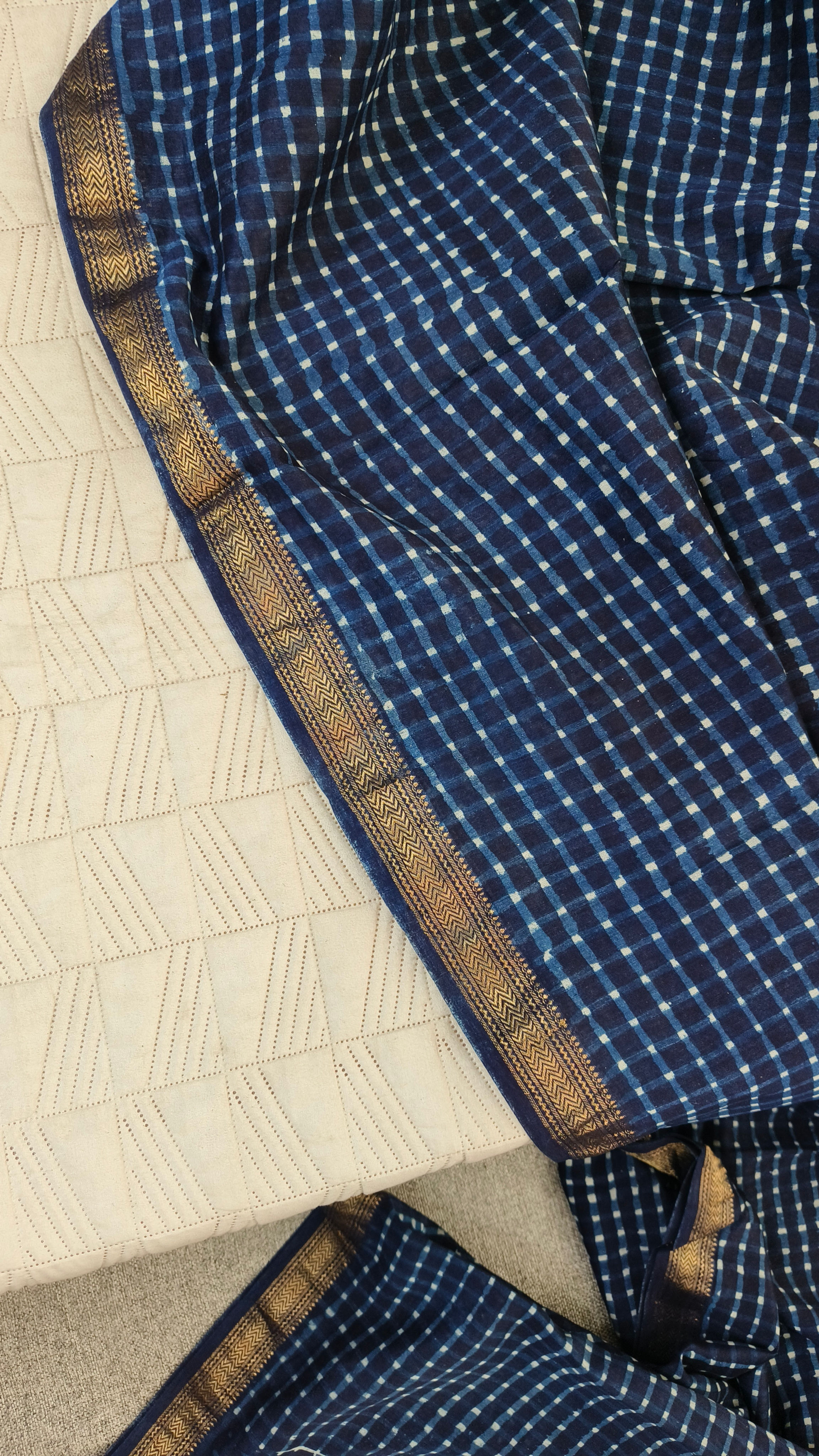Handblock printed border detail on Maheshwari cotton silk saree