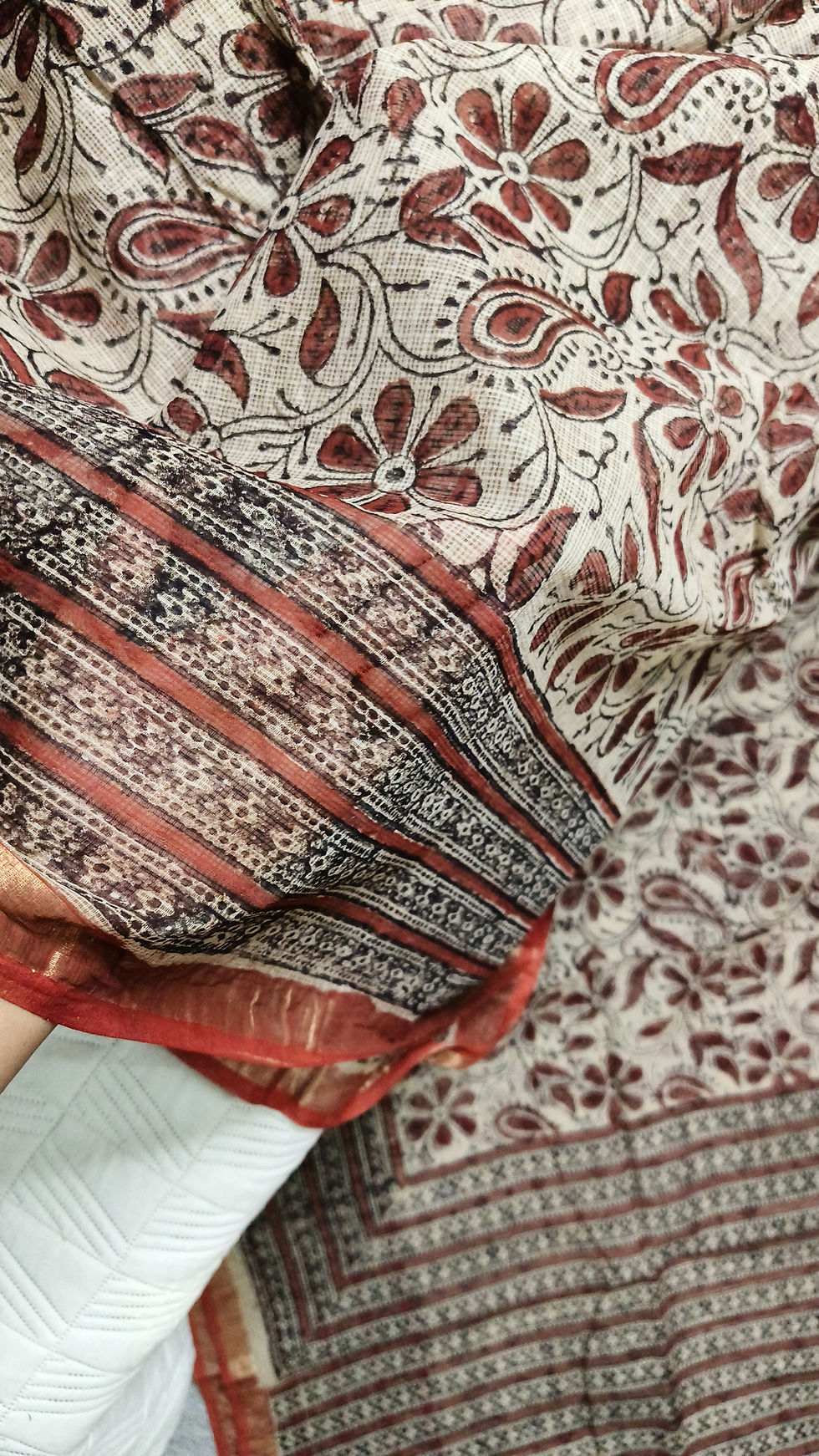 Thumbnail: Lightweight breathable Kota Doria saree fabric