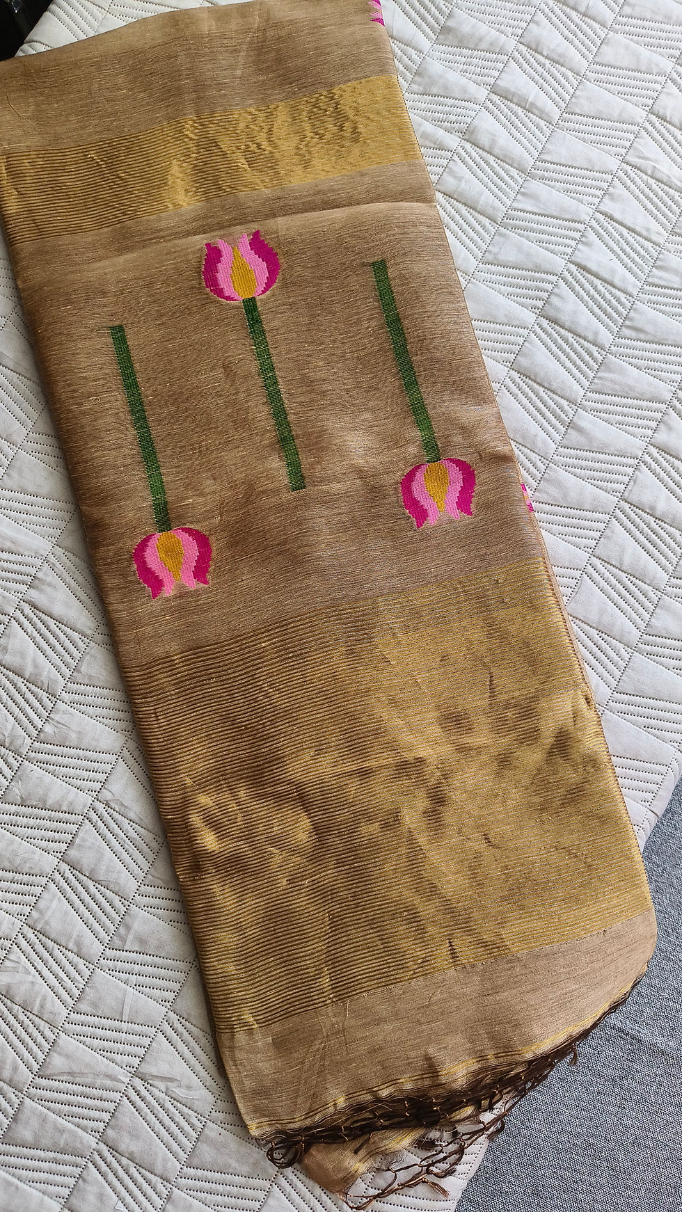 Lotus By The Lake Silk Linen Jamdani Saree