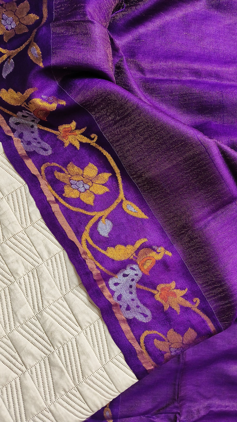 Handwoven Jamdani Saree in tissue tussar silk saree