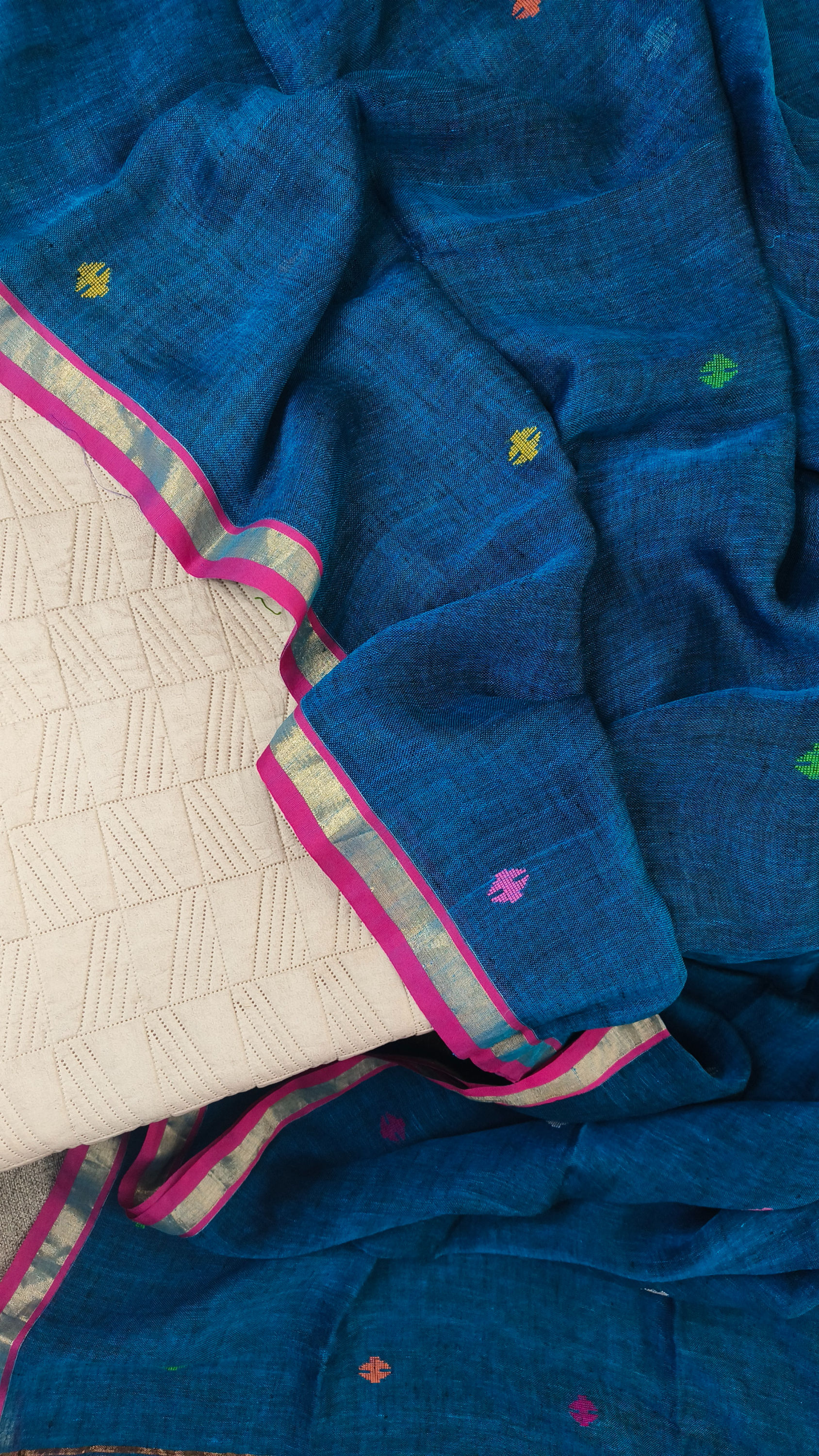 Handloom Linen Saree
