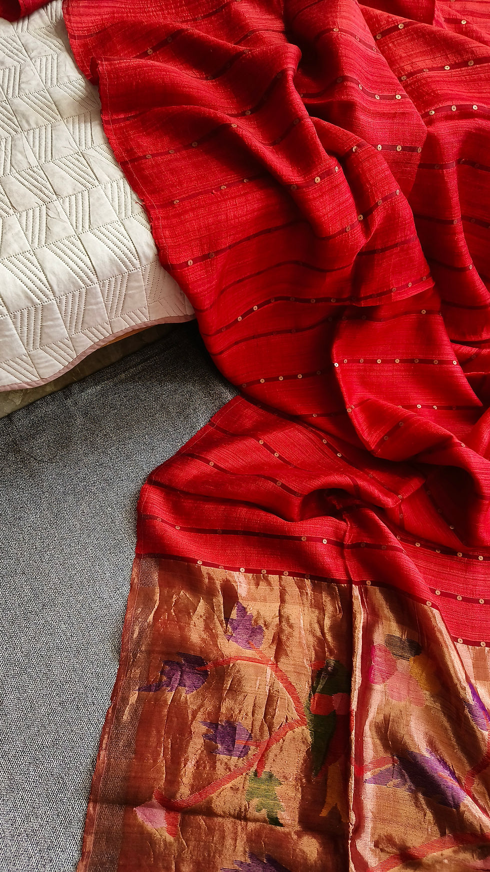 Thumbnail: Matka Silk Paithani Pallu Jamdani Saree