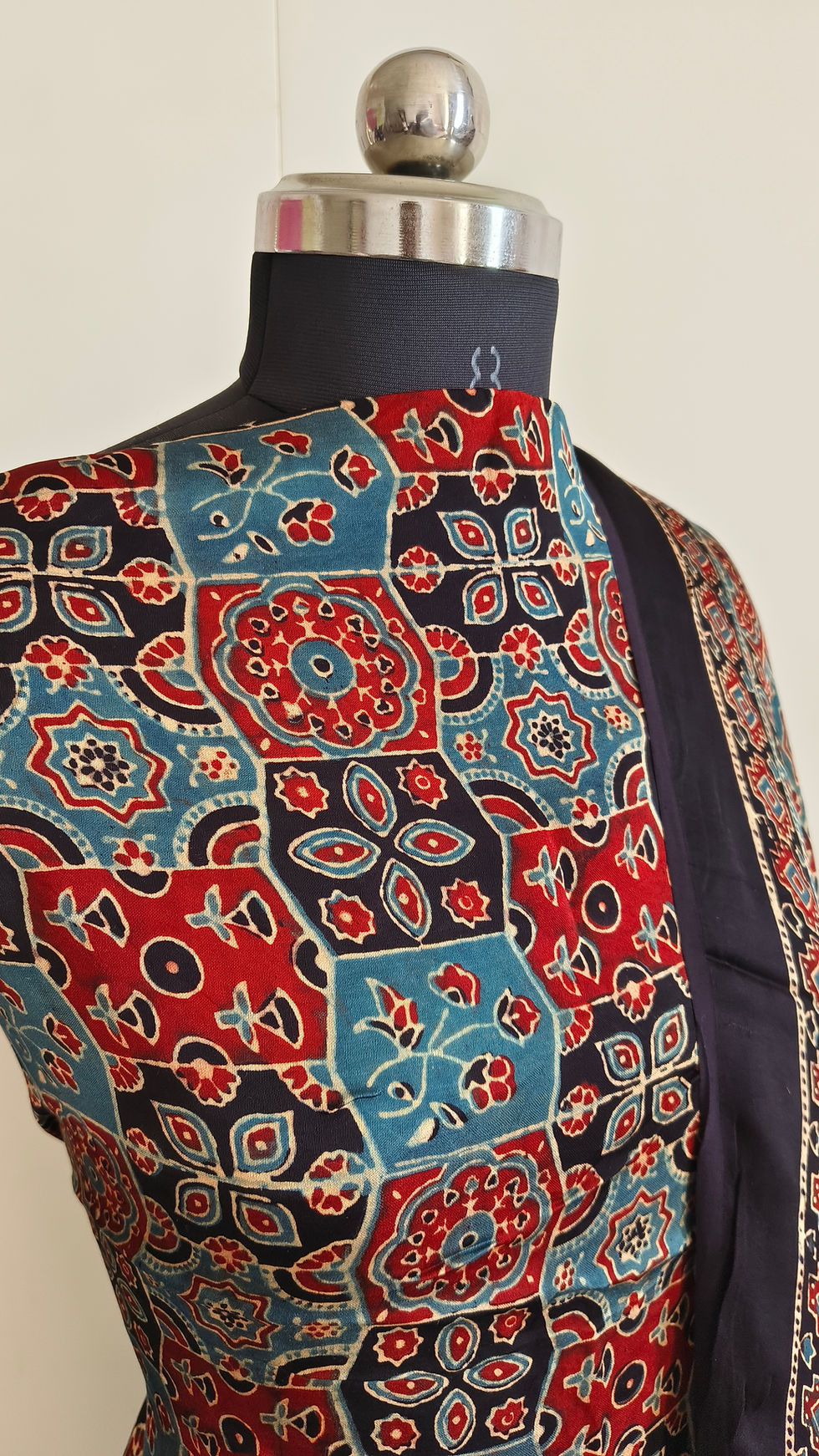 Thumbnail: Ajrakh Modal Silk two Piece Suit Set Fabric MazeBlack2