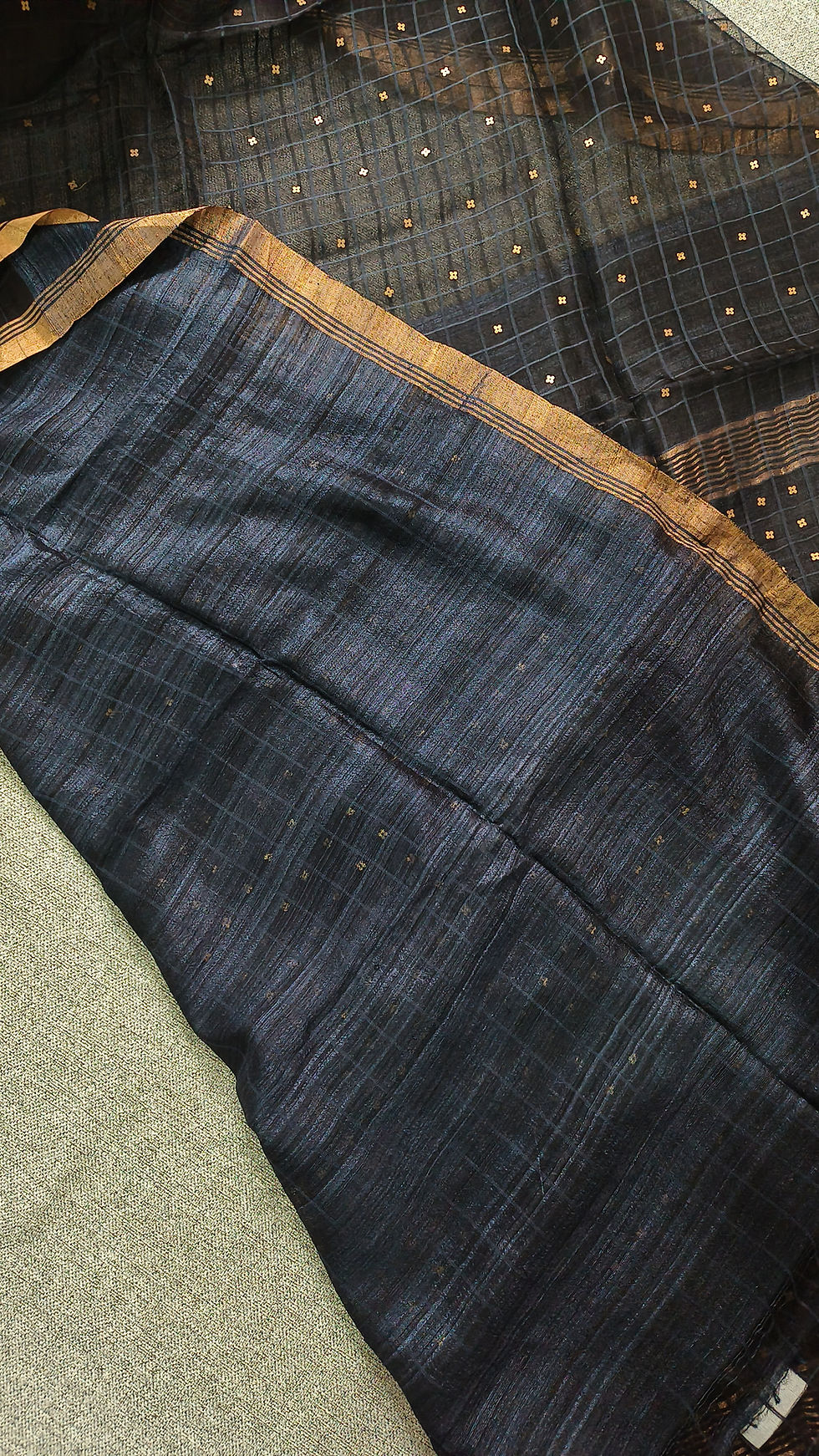 Thumbnail: Handcrafted Pure Muslin Silk Handwoven Saree with Woven Sequins- Black