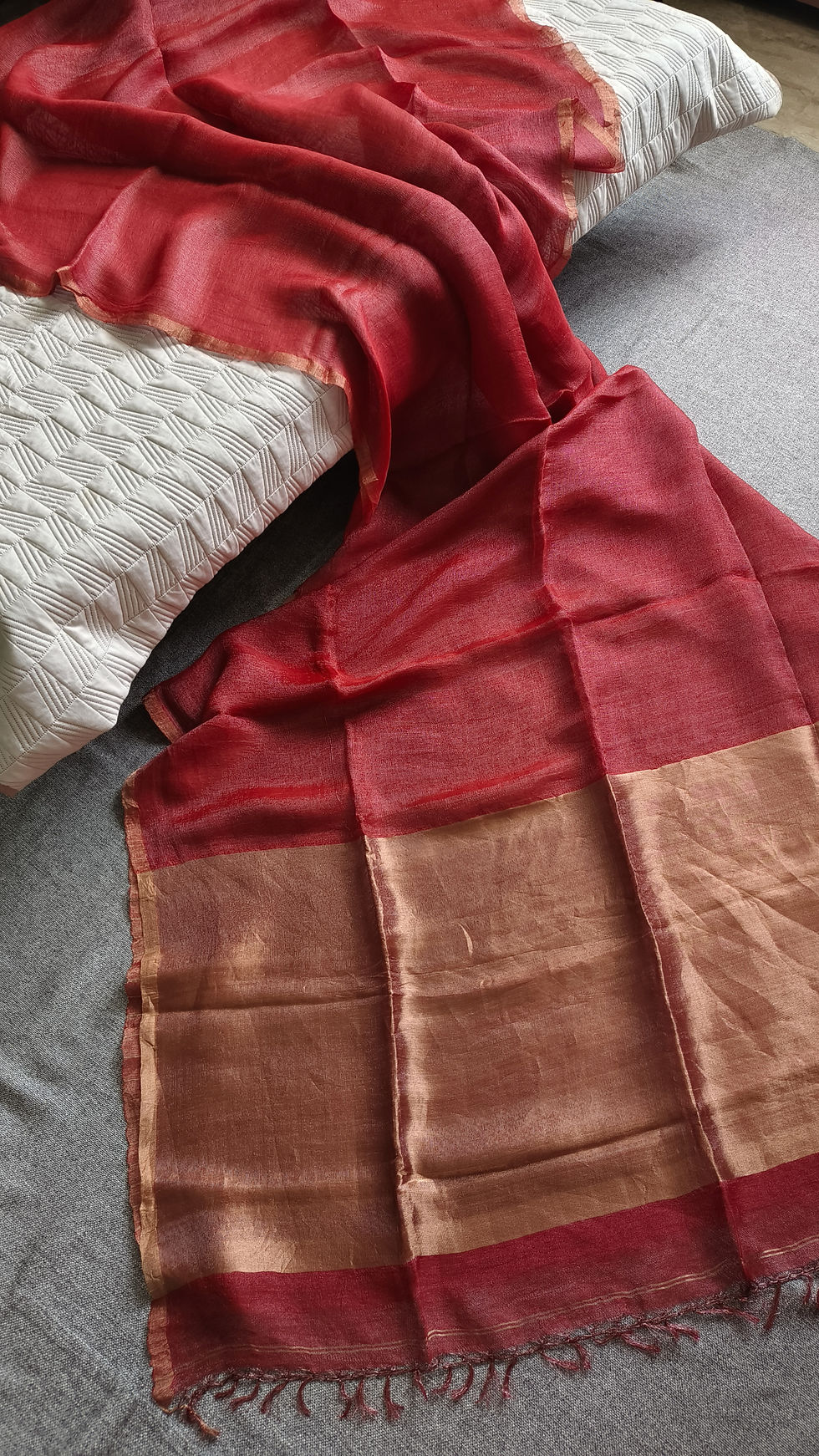 Tissue Silk Linen Saree