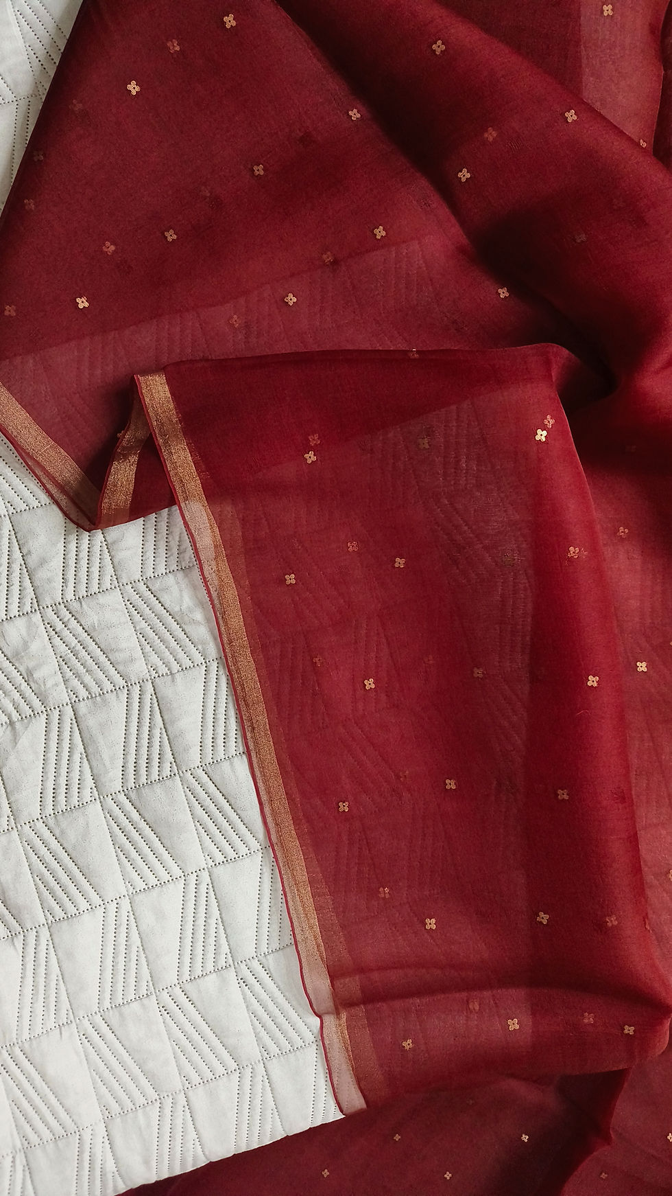 Festive wear Pure Muslin Silk Saree – Maroon