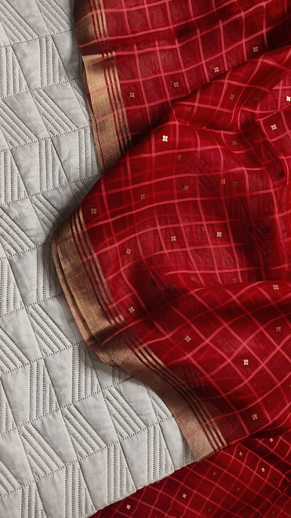 Handcrafted Pure Muslin Silk Handwoven Wine Saree with Woven Sequins- Red