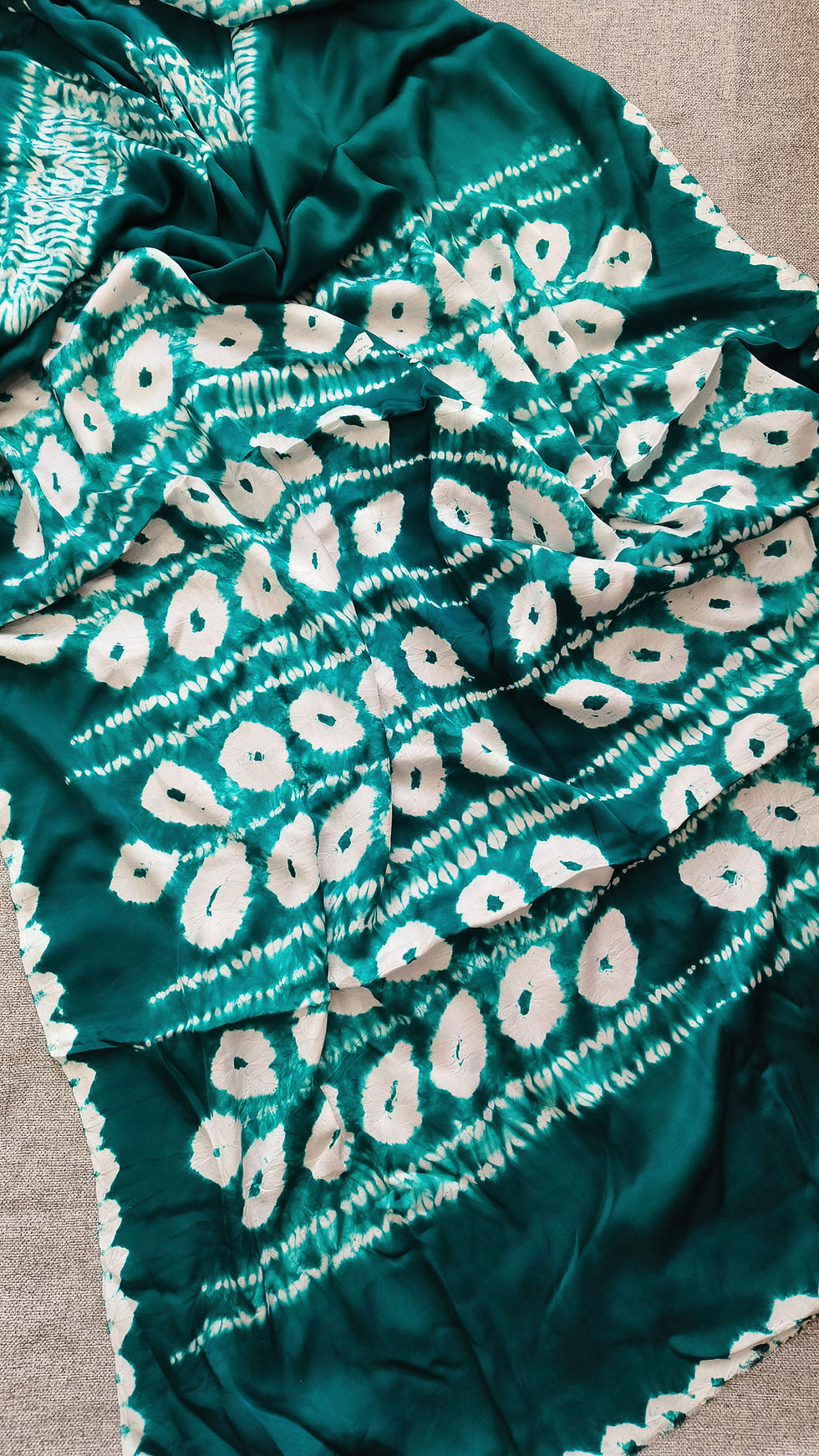 Thumbnail: Shibori Saree Pallu